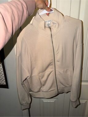 Everyday Zip-Up Jacket - Light Cream